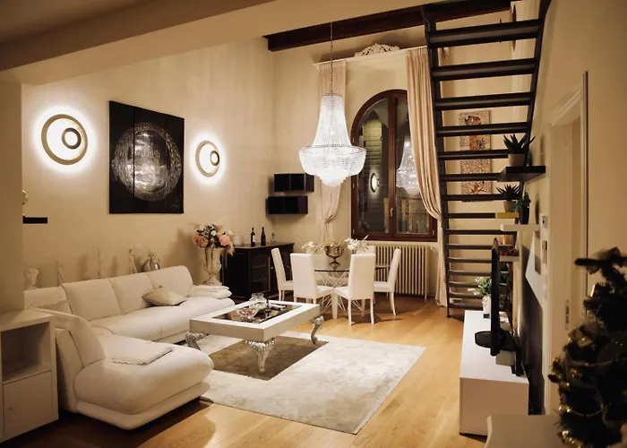 Palazzo Foresi By Strozzi 120M Luxury Apartment Florenz