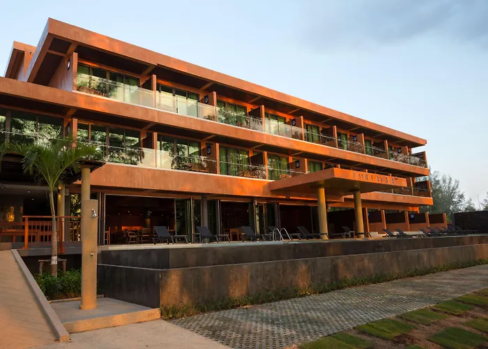 Coriacea Beachfront Boutique Phuket Resort Mai Khao
