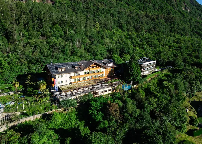 Hotel Tannhof Kaltern