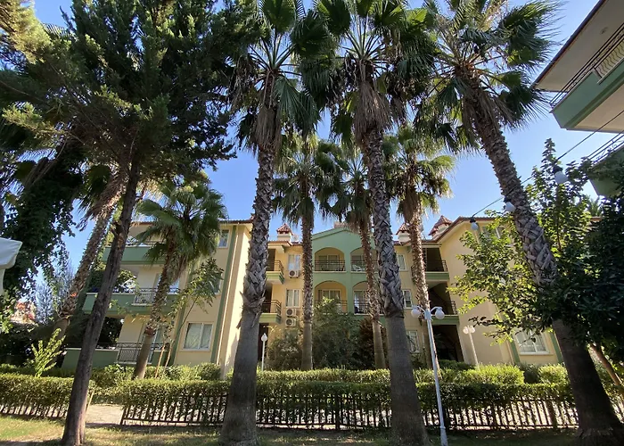 Melissa Garden Apart Hotel Side