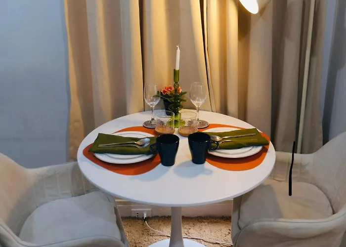 Modern Retro Stay Near Naia 3 Manila