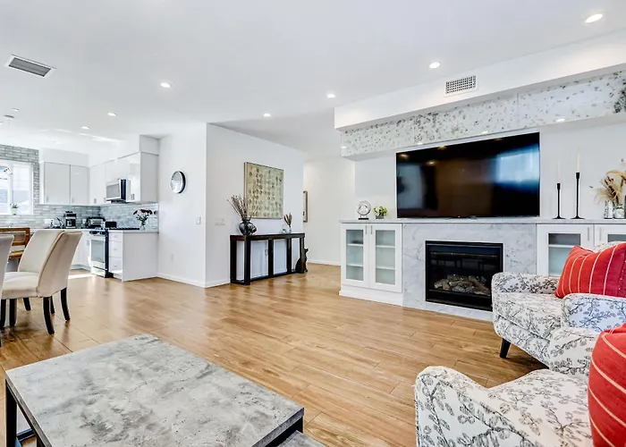 Modern 4Br Villa Spacious Stylish In Prime Location Los Angeles