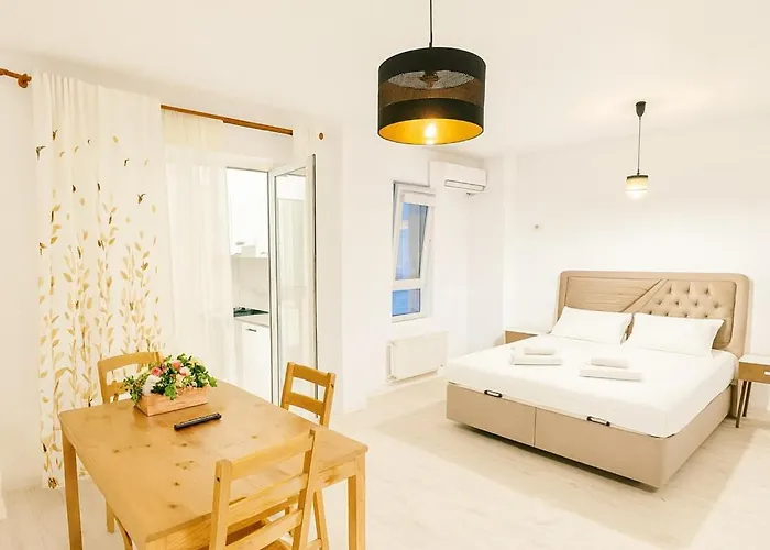 Entire Studio Near Unirii City Center, Sector 5 - 827 Bukarest