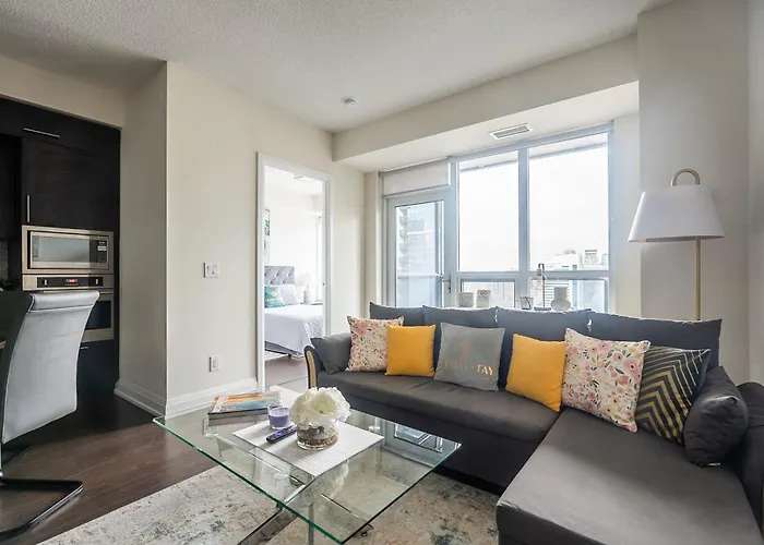 Ferienwohnung Elegance In Peonies 23 Floor 1Br Free Parking Toronto