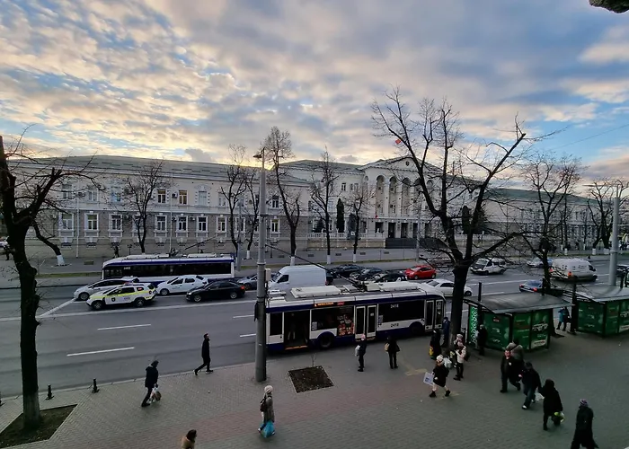 Central Apartaments Of Stefan Cel Mare Boulevard In Kischinau