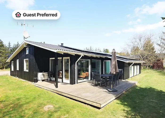 10 Person Holiday Home In Fjerritslev-By Traum