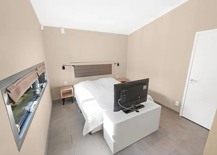 Super Deluxe Villa 6P - Omringd Door Natuur - Villa 27 Ouddorp