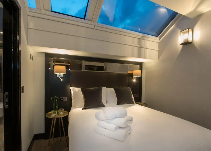 Camden Enterprise Hotel London