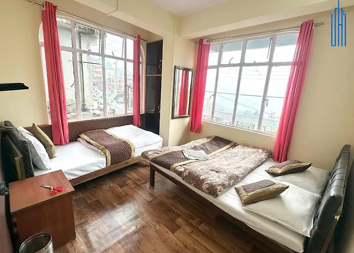 Luck Hotel Darjeeling 