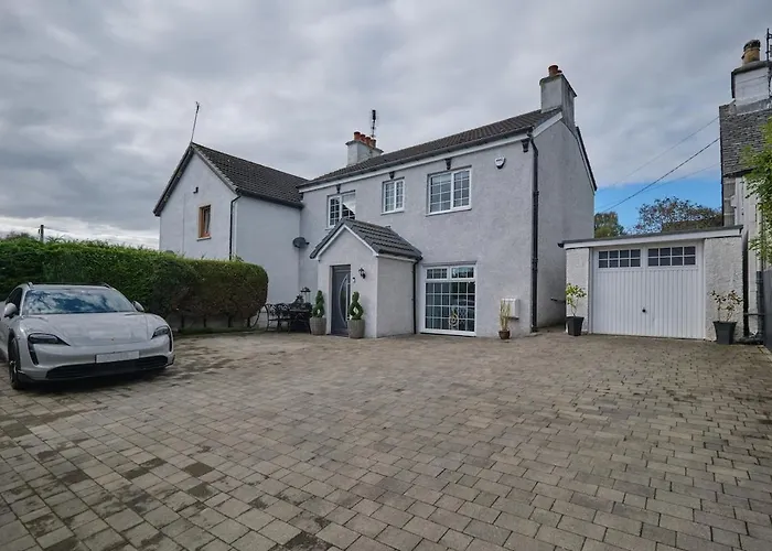 Stay Torrance-Village Home Near Glasgow
