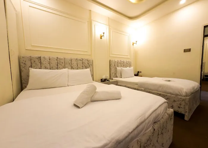 White Rose Guest House - Nueplex - Agha Khan - Airport Karatschi