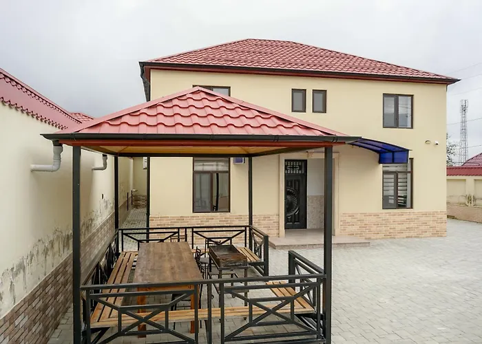 Qusar Boutique