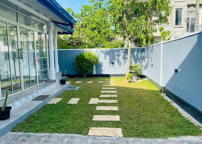 White N Villa Wadduwa