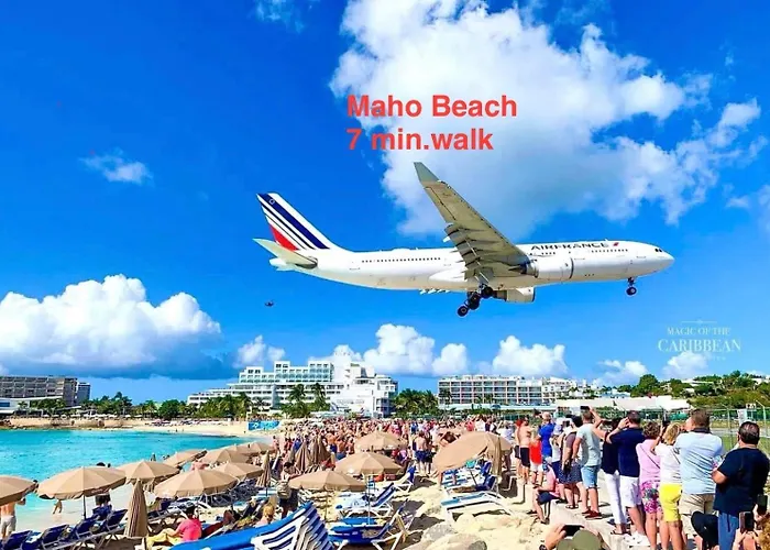 Maho Escape- With Pool And Gym, Lagoon View, Walk To Dinning, Maho Beach And Mullet Bay