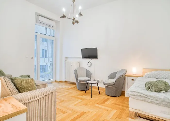 Charming Downtown Apartment Pressburg