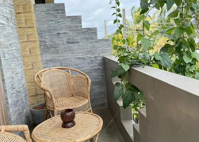 Olaia Apartments And Cafe Weligama