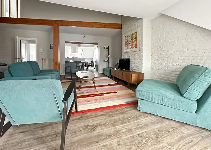 Charming Entire Apartment In Saint-Gilles, Brüssel
