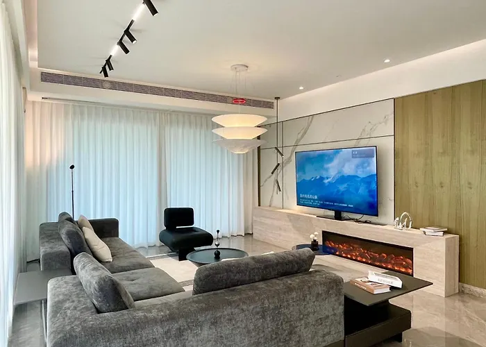 Ehub - Luxury 4Bedroom 3Bathroom With Bund View Chongqing