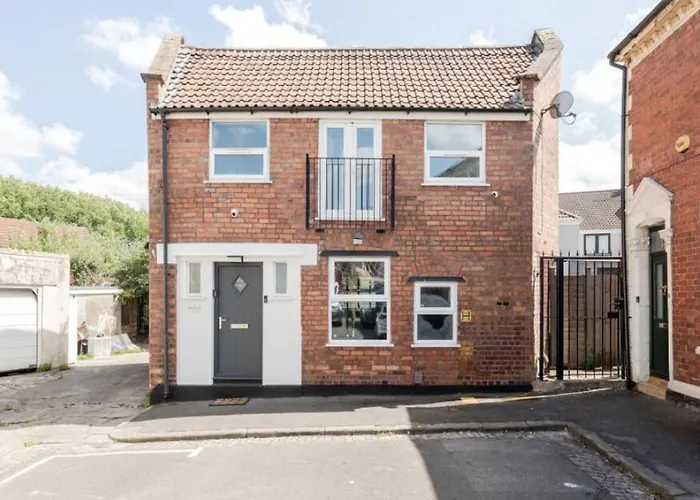 Entire House, Close To Central Bristol