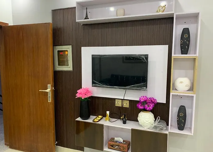 1 Bed Furnished Apartment Lahore