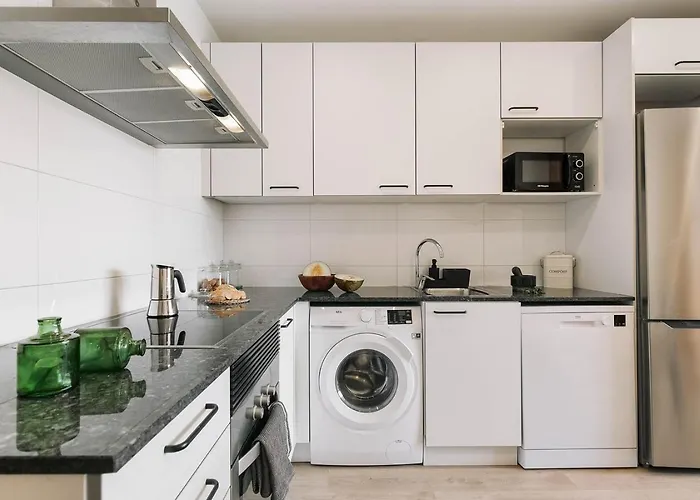 Ascea - 2 Bedroom And Terrace In Eixample Esquerra Barcelona