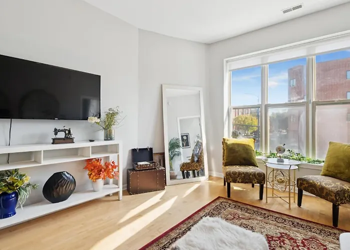 Ferienwohnung Elegant Escape Minutes From Downtown & Uic Chicago