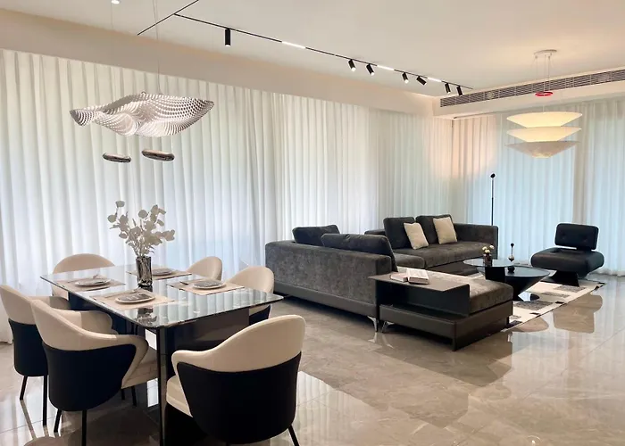 Ehub - Luxury 4Bedroom 3Bathroom With Bund View Chongqing