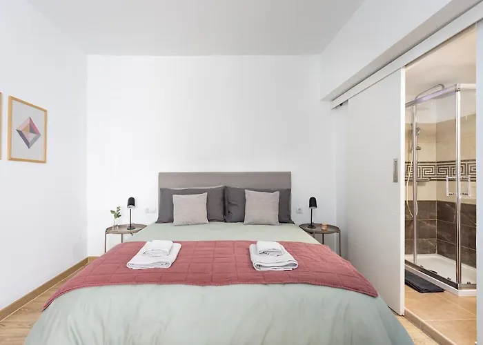 Casona Charco, Stylish And Spacious Apartment In Oldtown Puerto De La Cruz