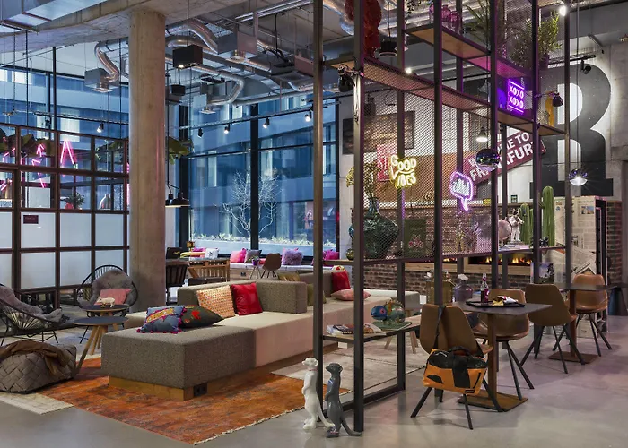 Moxy Frankfurt City Center Frankfurt am Main