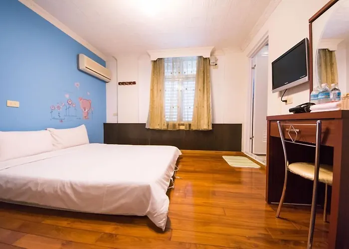 Bed and Breakfast Dog House T'ai-tung