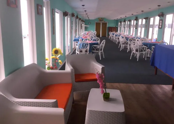 Hotel El Delfin Lívingston