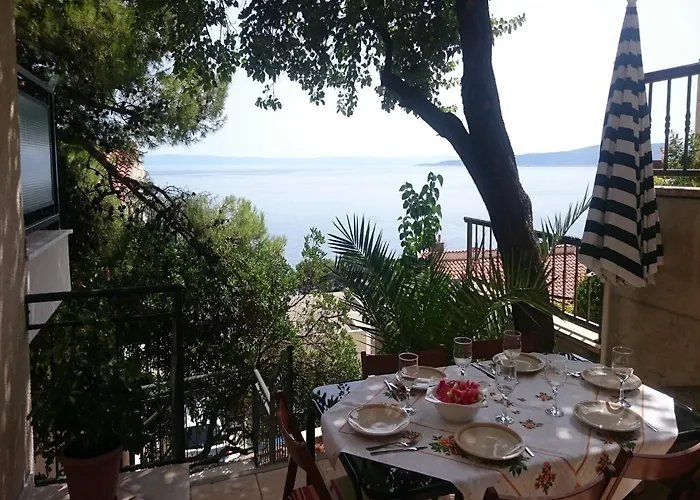 Cozy Apartment With A Balcony And A Sea View Brela