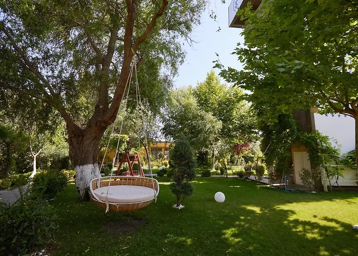 Lebada Luxury Resort & Spa Crisan 