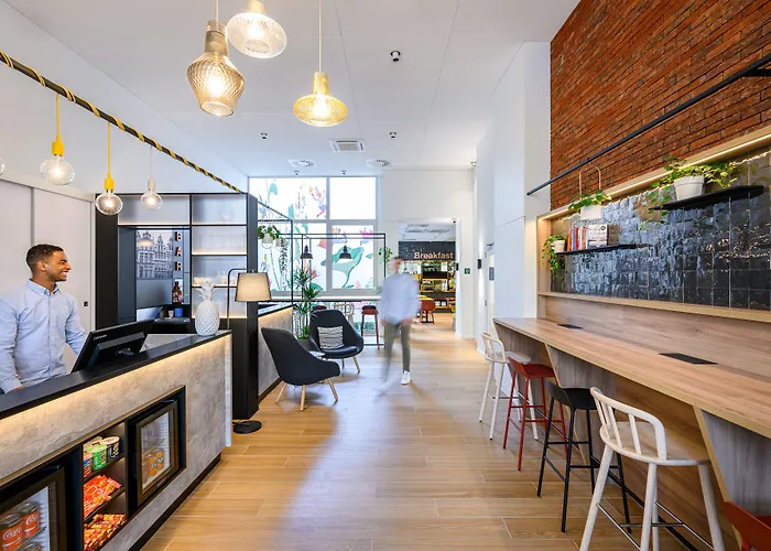 B&B Hotel Brussels Centre Gare Du Midi Saint-Gilles