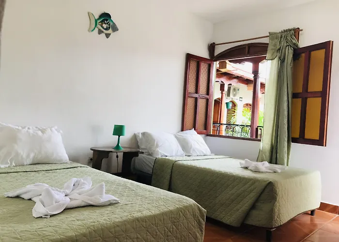 Hotel Torogoz Granada