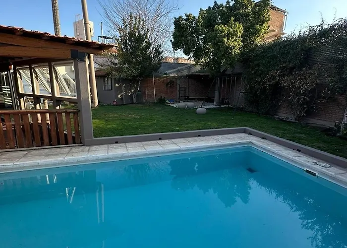 Villa Preciosa Casa Familiar - Piscina Ubicacion Genial Mendoza
