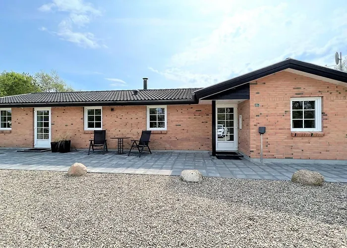 Holiday Home Alfrida - 1-5Km From The Sea By Interhome Blåvand