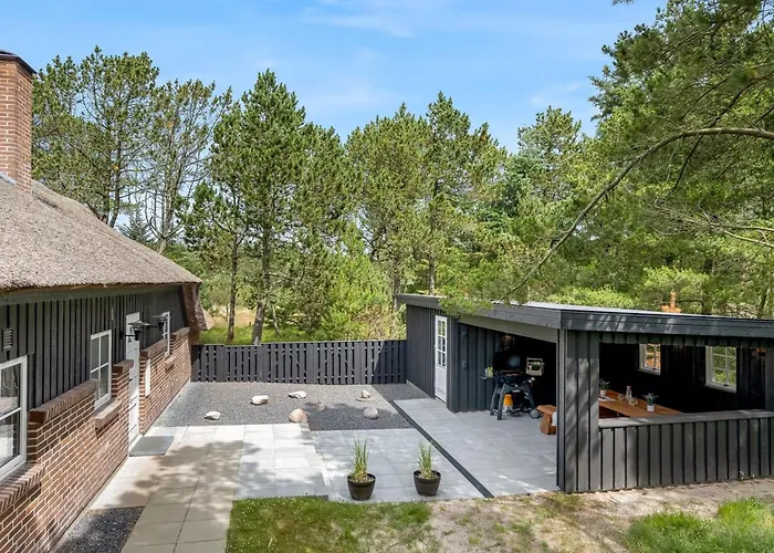 Holiday Home Alwina - 2-5Km From The Sea By Interhome Blåvand
