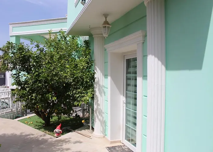 Kingdom Villa With Sauna And Hamam Nikosia
