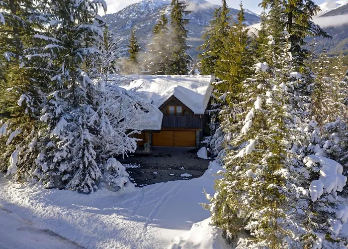 Hapala Chalet Whistler