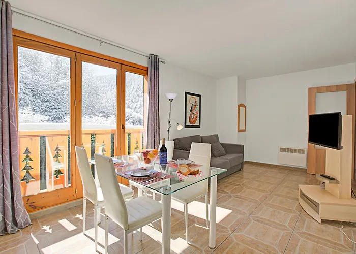 Andorra Friends' Ski Apartment - Happy Rentals El Tarter