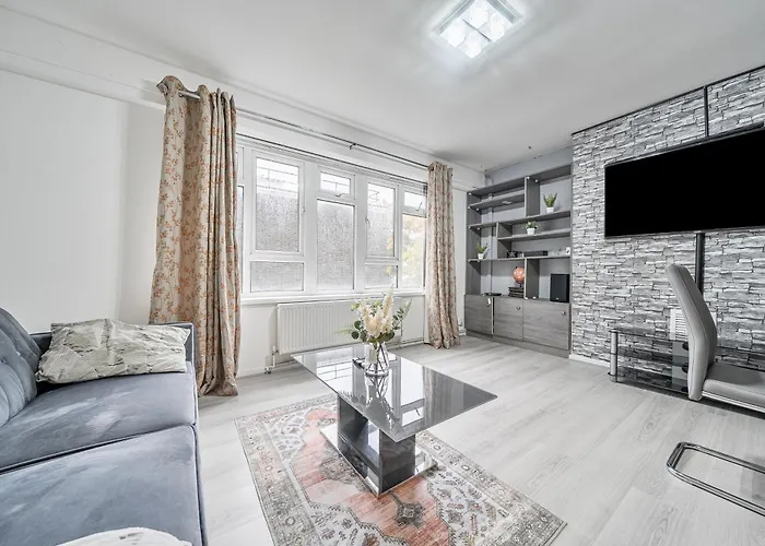 Comfortable&Modern 2-Bedroom Greenwich Apartment London