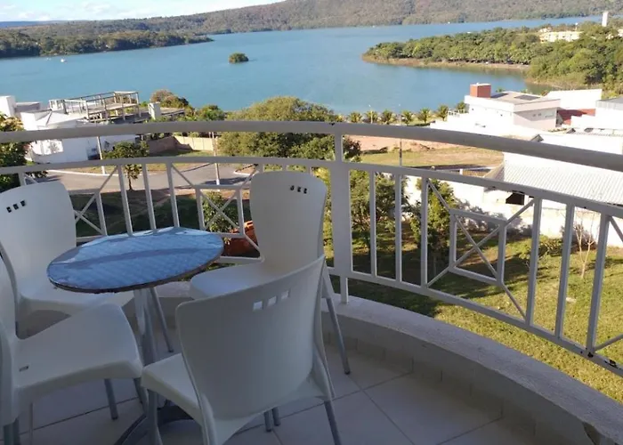 Apartamento Aconchegante Com Vista Do Lago Corumba Caldas Novas