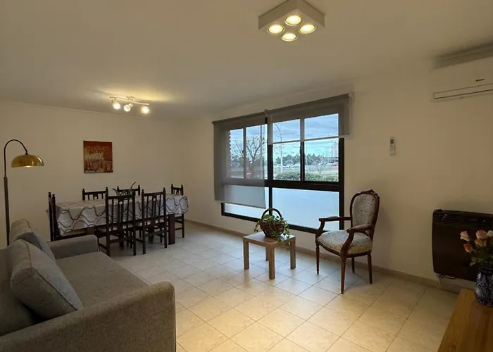 Departamento Cordoba, Estadio Kempes, Cerro De Las Rosas, Chateau, Siglo 21, Aeropuerto