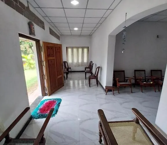 Cozy Beach Home W Village Charm Tangalle