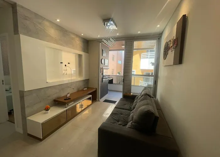 Cod 165 - Apartamento Com Piscina A 350M Do Mar Governador Celso Ramos