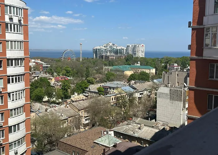 Современная Квартира С Видом На Море Рядом С Парком Шевченко, Тихий Центр, Пляж Ланжерон Odessa