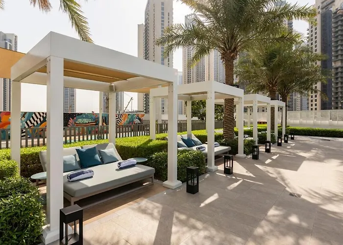 Ferienwohnung Iconic 3Bhk I Stunning Creek Views I Sleep Up To 6 Guests I High Floor I Pool I Free Parking I Pet Friendly I Dubai