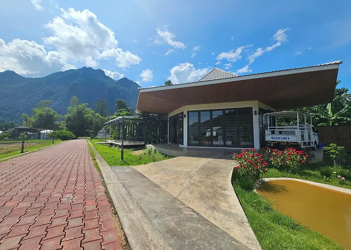 Family Land Camping Resort Vang Vieng