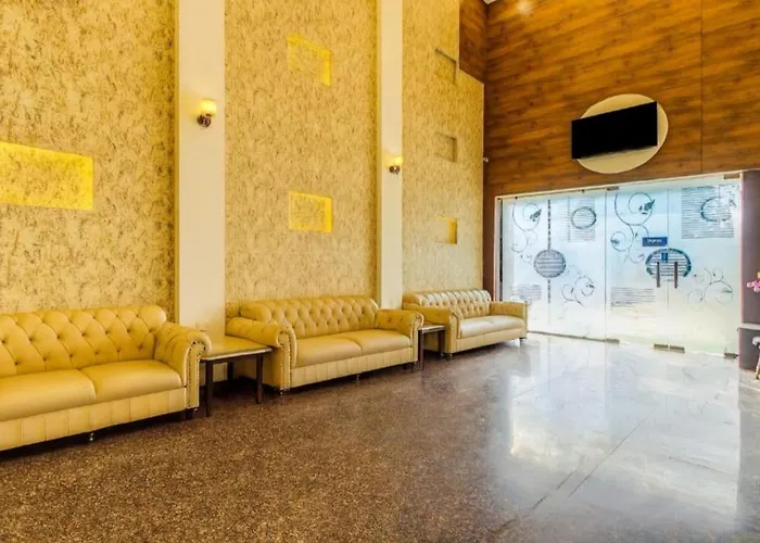The Star Taj - Affordable Rooms Near Taj Mahal Agra 